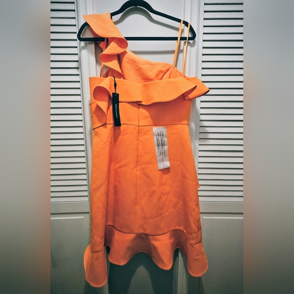 BCBGMaxAzria One Shoulder Ruffle Cocktail Dress - Picture 9 of 12